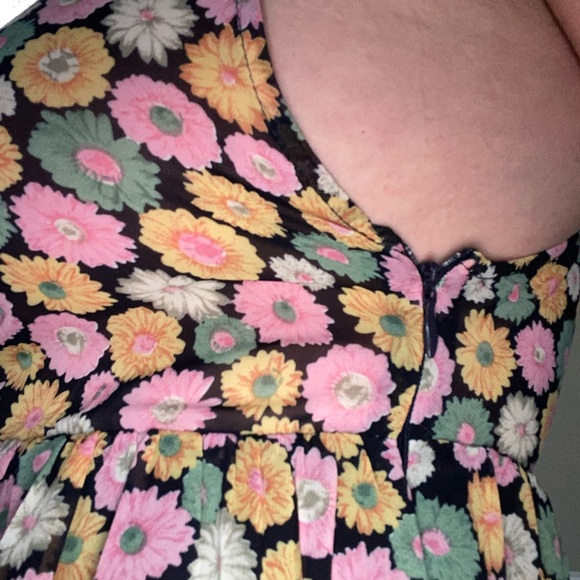 Lucca Couture Cross Back Flare Dress Colorful Daisy Tunic Top Women’s Small - Picture 9 of 16